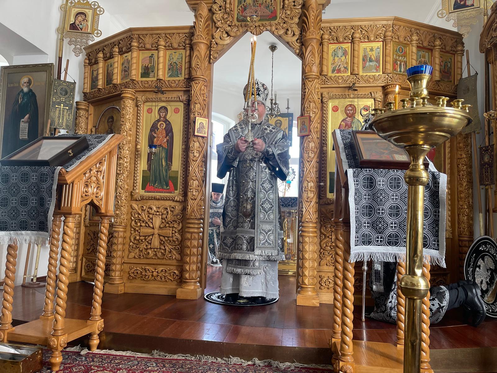 Архиепископ Тихон совершил череду богослужений на первой седмице Великого поста