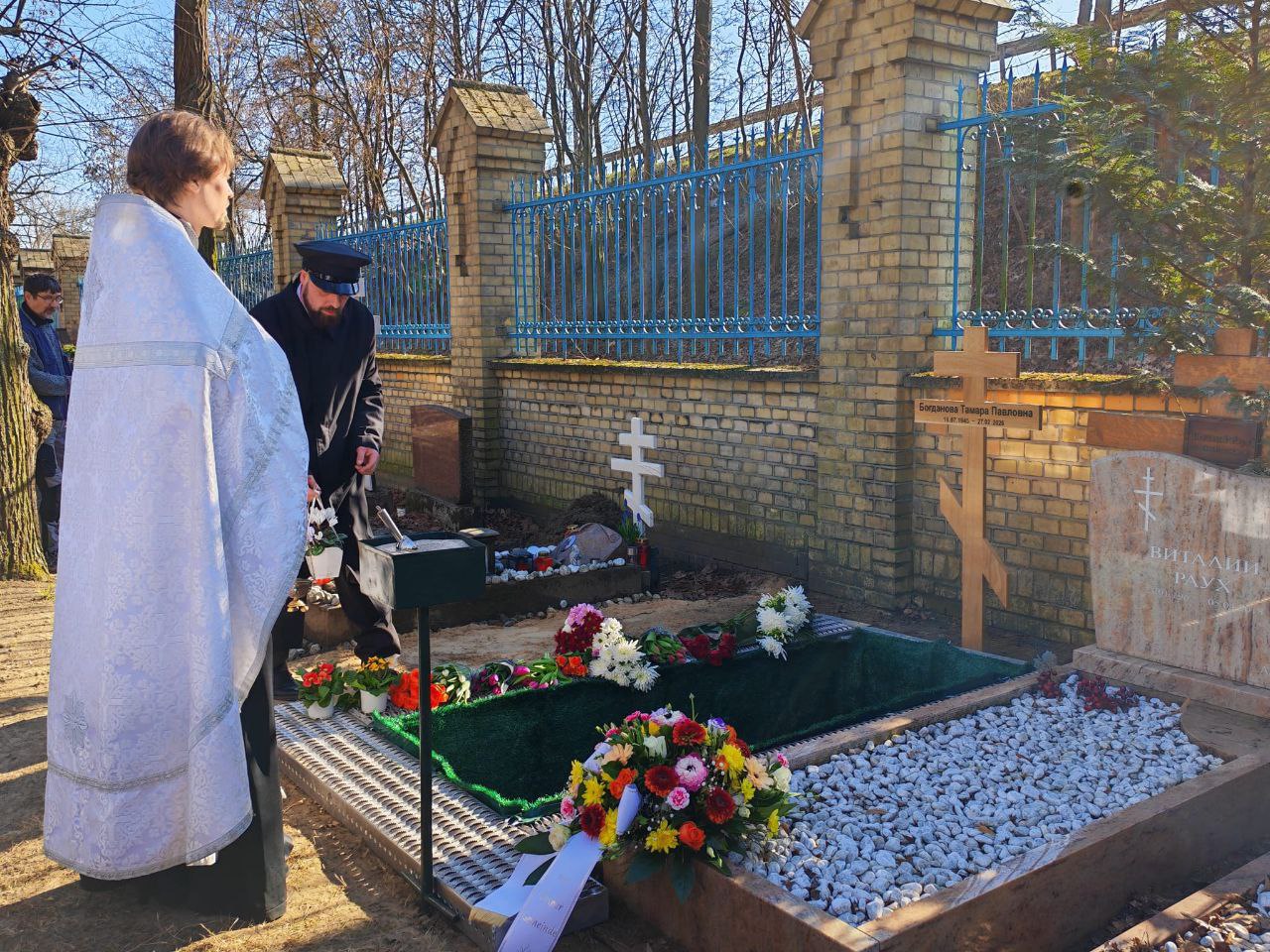 Совершено отпевание и погребение прихожанки харма прп. Сергия Радонежского Тамары Богдановой